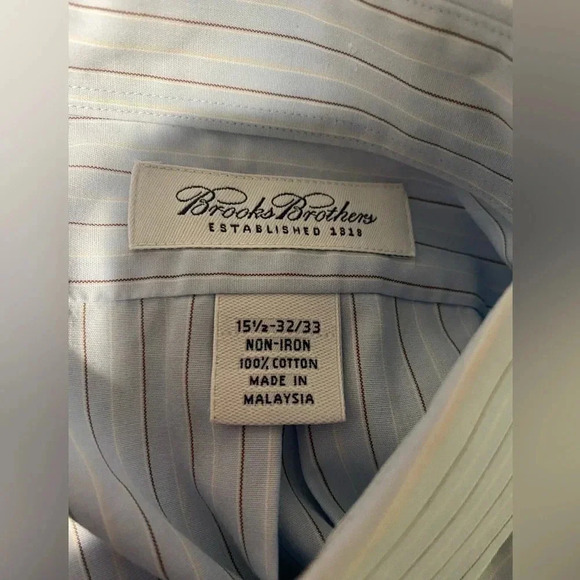 Brooks Brothers long sleeve button down shirt. Light blue. Sz 15.5-32/33 - Picture 4 of 4